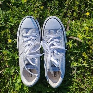 Converse low tops
